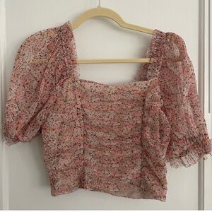 H&M floral puff sleeve crop top. Size small.